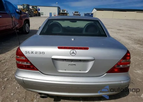 2003 Mercedes-Benz Slk 230 Kompressor z USA, uszkodzony, nr VIN WDBKK49F03F276776